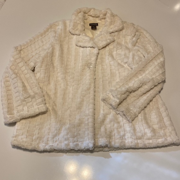 Multiples Large Fuzzy Jacket - Picture 1 of 4